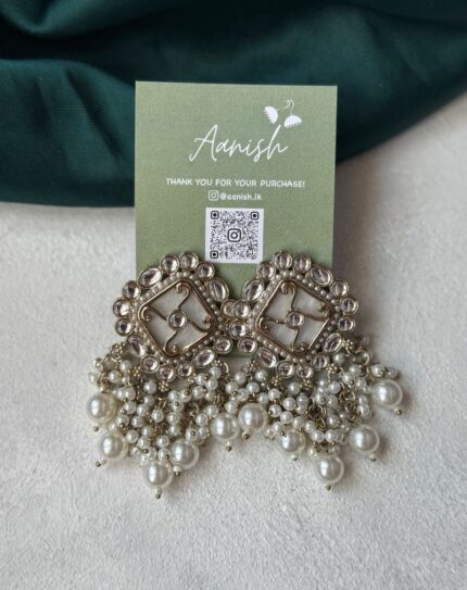 Pearled Earring