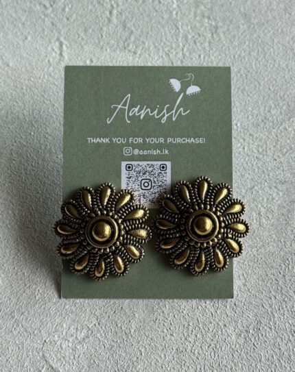 Oxidized Gold Stud