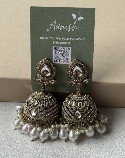Dull Gold Earrings with Pearls