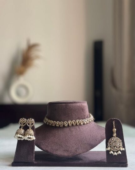 Zei Choker Set